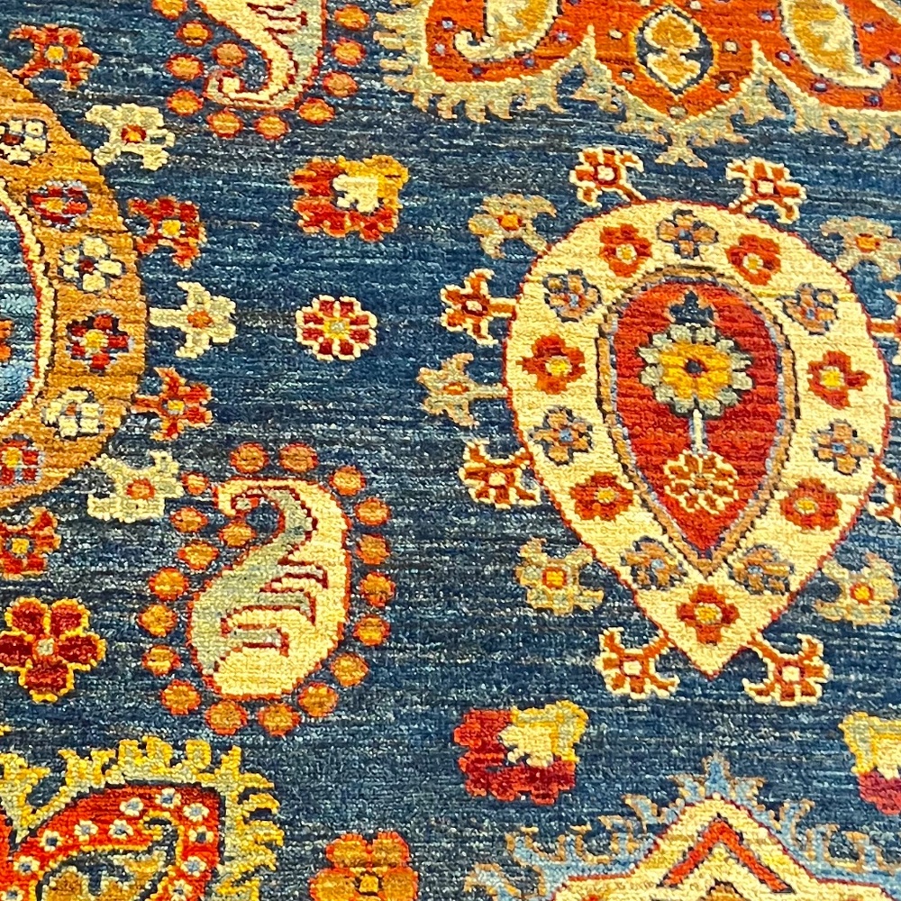 Hand-Knotted Pak-Chobi Area Rug